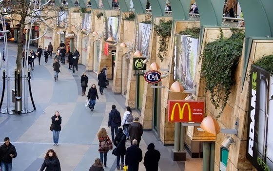 Estabelecimentos comerciais em Rotterdam na Holanda