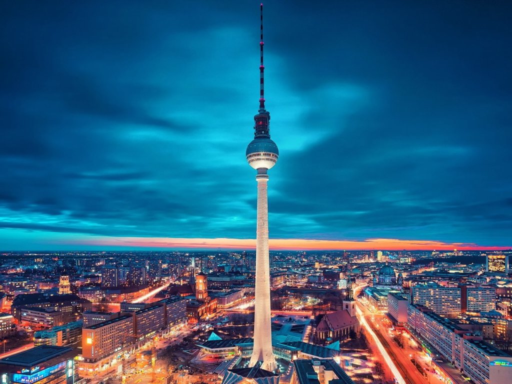 Torre Berliner Fernsehturm em Berlim