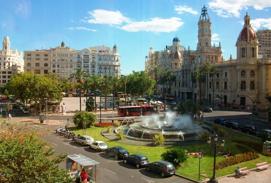 Praça Plaça de L’Ajuntament em Valência | Espanha