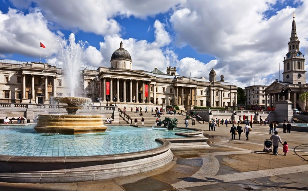 Praça Trafalgar Square em Londres