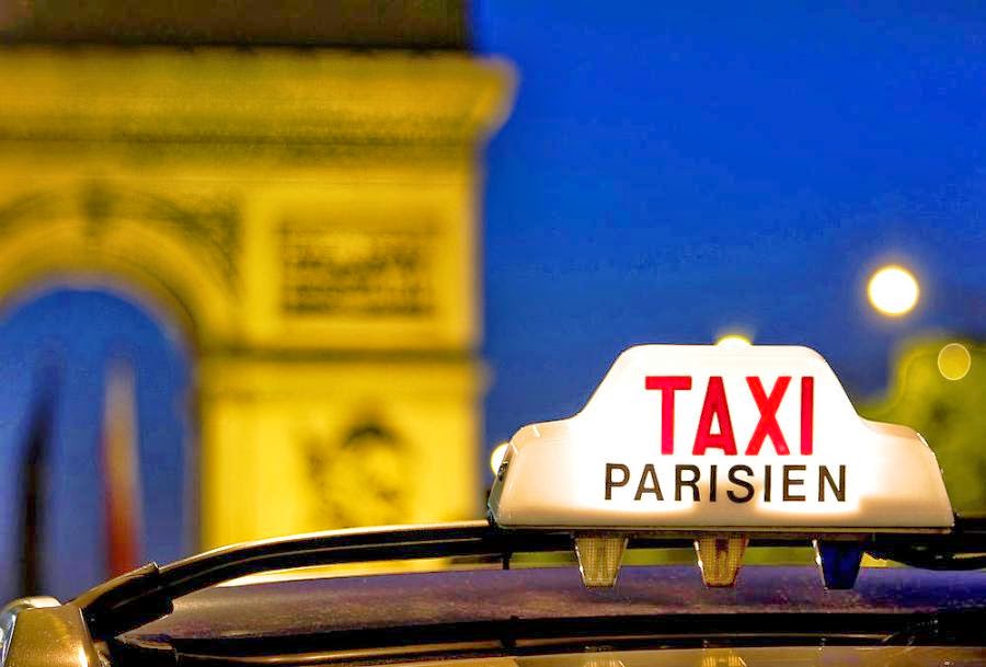 Taxi em Paris