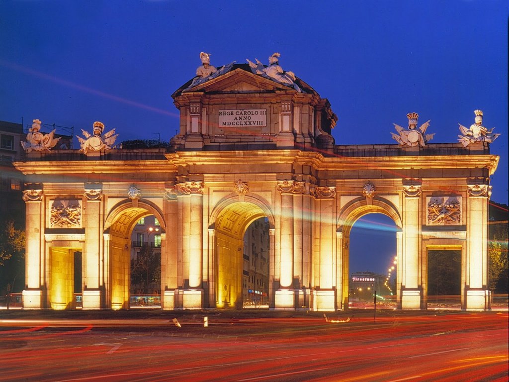 Puerta de Alcalá em Madri