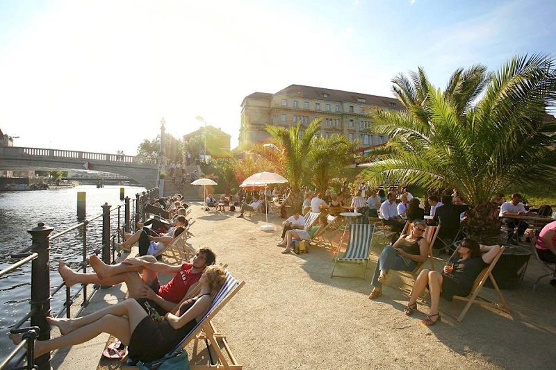 Strandbars: Praias falsas em Berlim | Alemanha