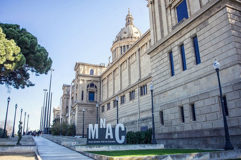 Museu Nacional de Arte da Catalunha em Barcelona | Espanha