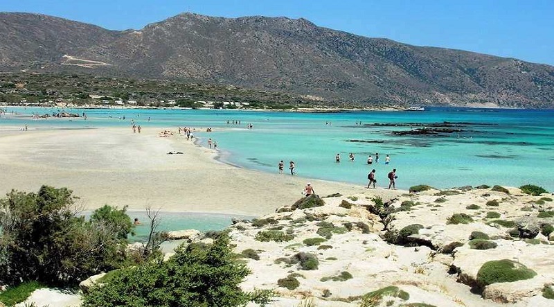 Praia Elafonisi na ilha de Creta