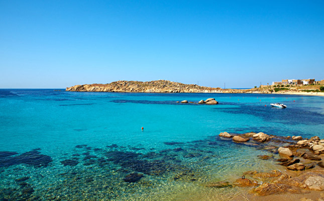 Praia Paraga na ilha de Mykonos